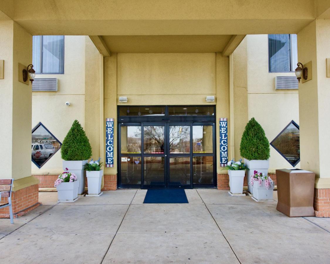 Holiday Inn Express Hotel & Suites Fenton/I-44 By Ihg Exteriör bild