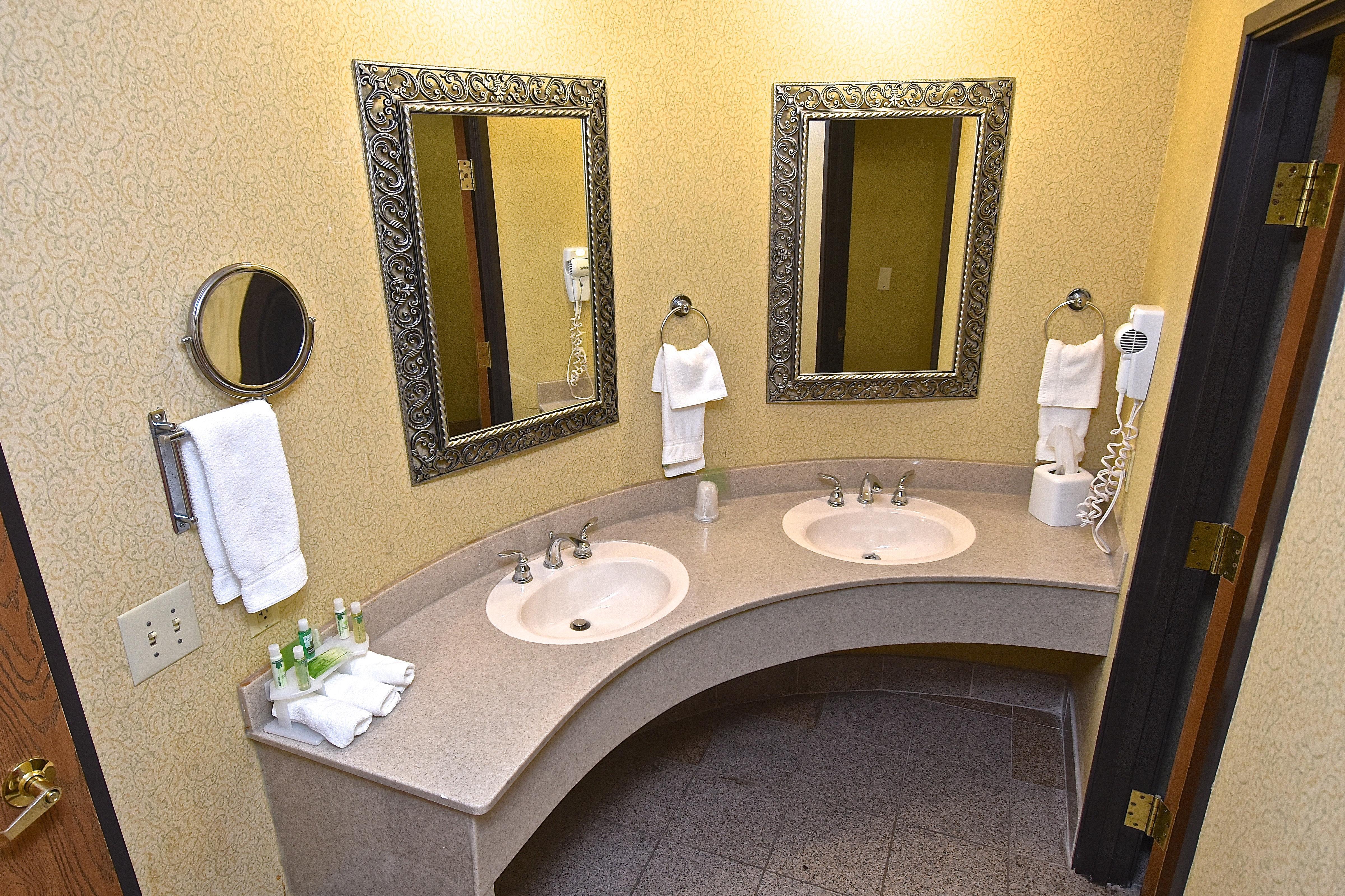 Holiday Inn Express Hotel & Suites Fenton/I-44 By Ihg Exteriör bild
